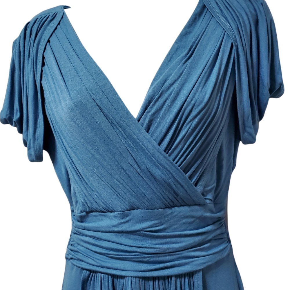 Nick Verreos blue dress size 6